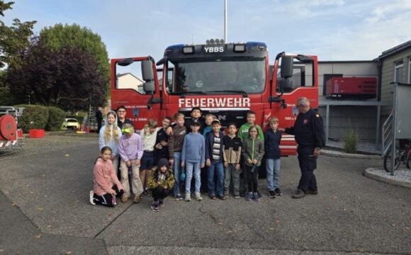 Besuch bei der Feuerwehr Besuch bei der Feuerwehr
