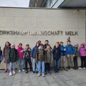 4. Klassen erkunden Melk 4. Klassen erkunden Melk